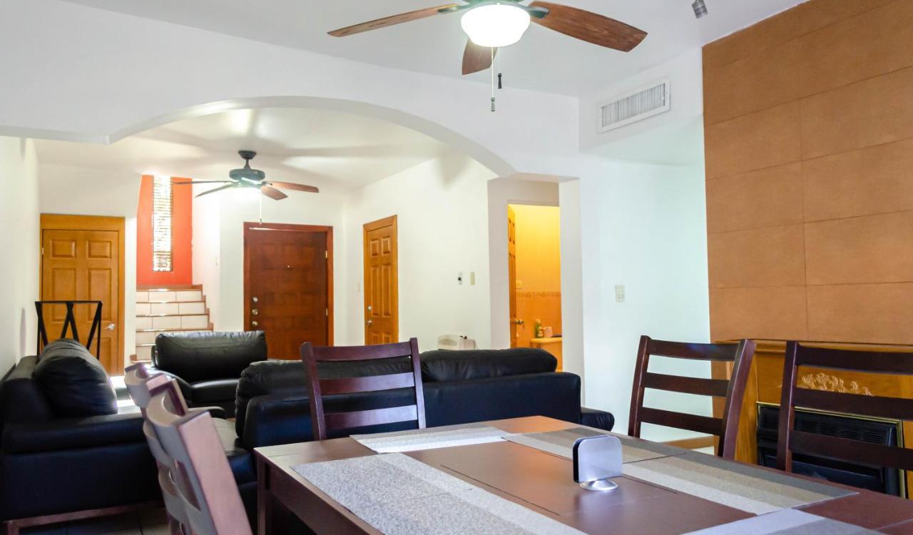 Alojamiento Completo 3 Habitaciones Chihuahua Buitenkant foto